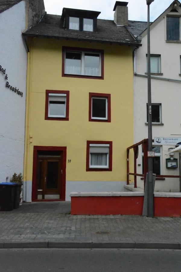Nikolaus Apartment *